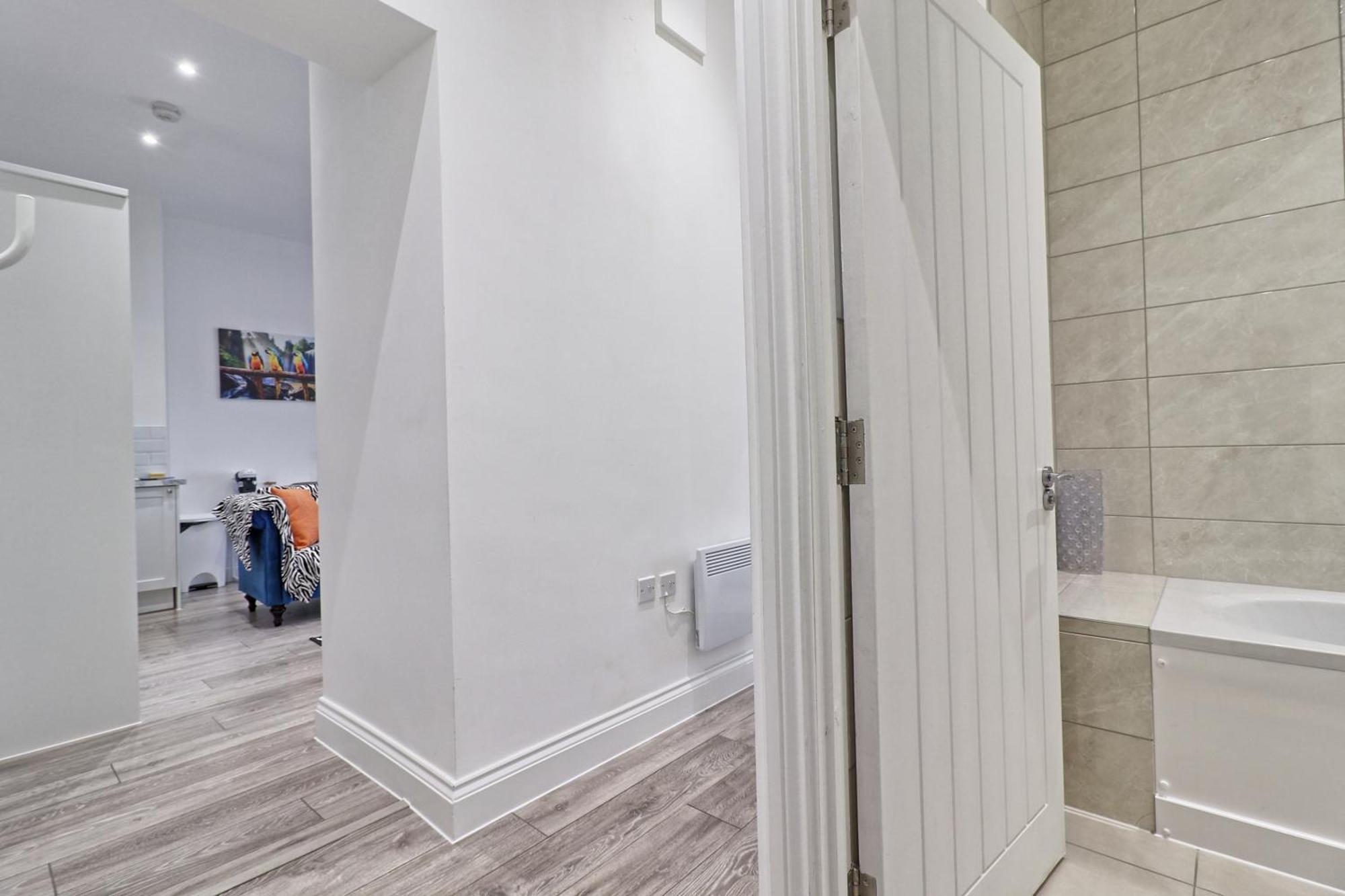 Chelmsford City Central Ground Floor Apartment Next To Town Centre Экстерьер фото